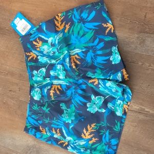 Columbia size S shorts